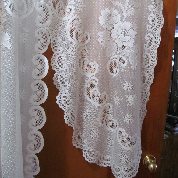 JC Penney Set of 3 Floral Lace Curtains Ivory Cream Scalloped Edges 72 x 42.5" - Picture 7 of 16